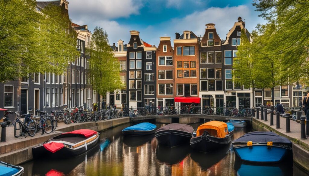 Choosing safe accommodation in Amsterdam Choosing safe accommodation in Amsterdam