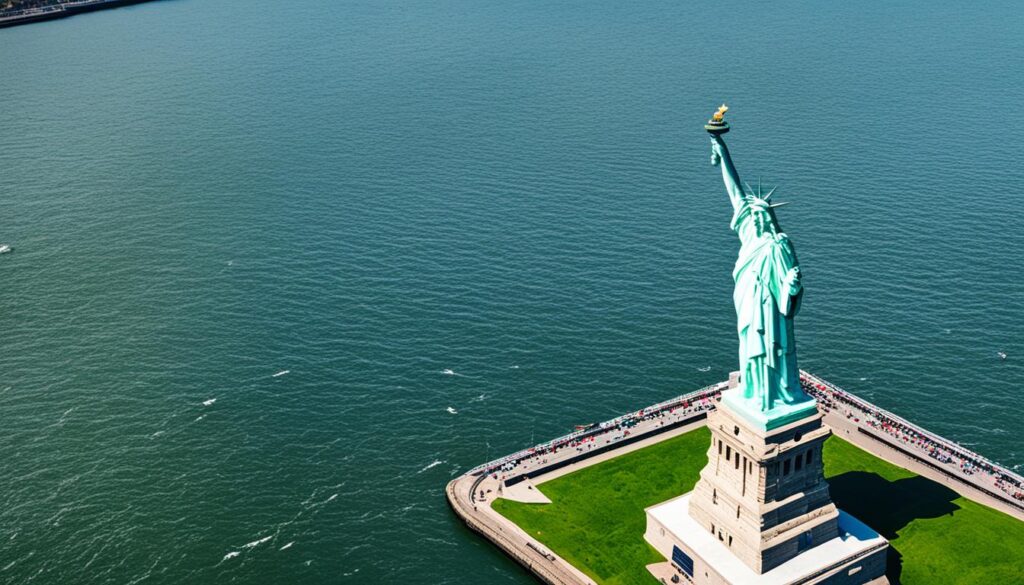 Explore NYC in 5 days Explore NYC in 5 days