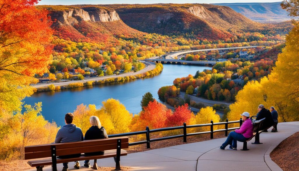 Day trips from Peoria to nearby towns Day trips from Peoria to nearby towns