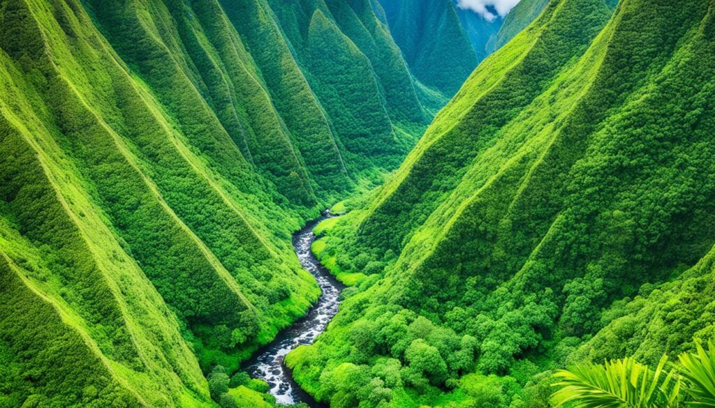 top hikes in Iao Valley State Park top hikes in Iao Valley State Park