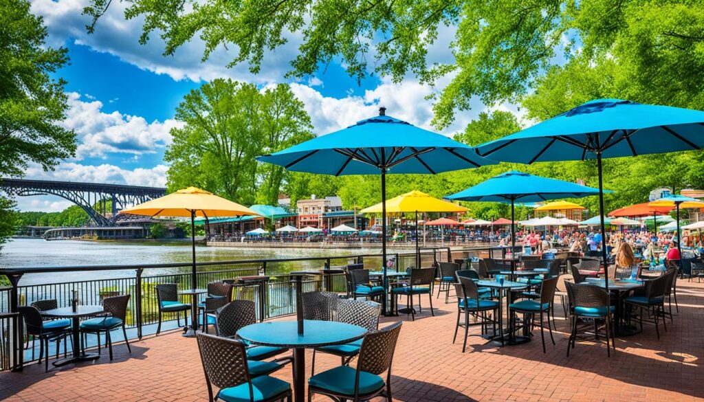 Augusta Riverwalk eateries with outdoor seating Augusta Riverwalk eateries with outdoor seating