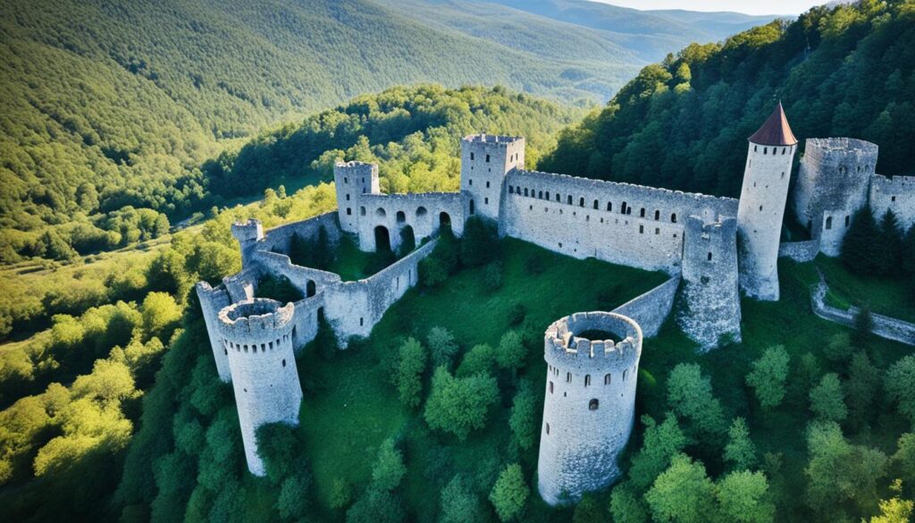 Cisnadioara Fortress, Sibiu attractions Cisnadioara Fortress, Sibiu attractions