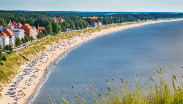 How does Nida compare to Palanga for a beach vacation?