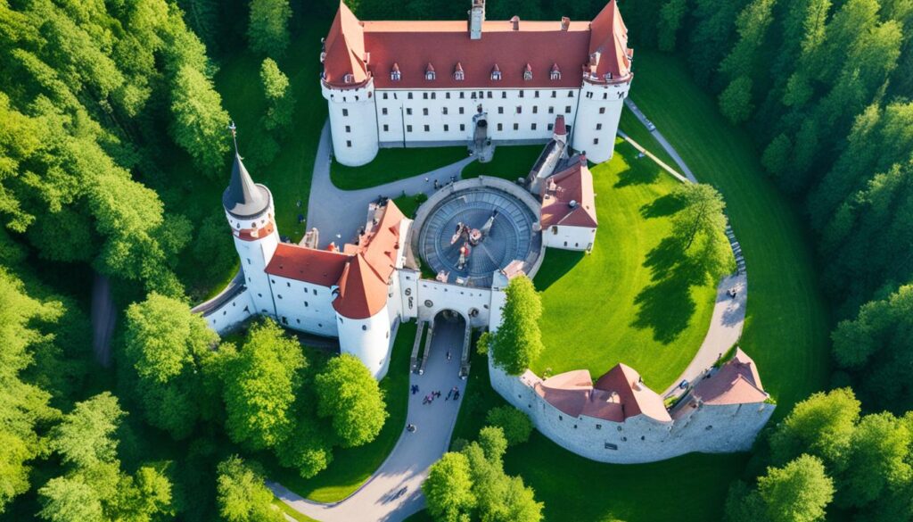 Sigulda Castle visiting guidelines Sigulda Castle visiting guidelines