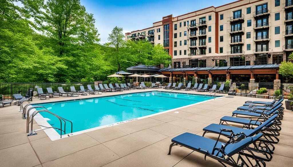 Asheville hotels amenities comparison