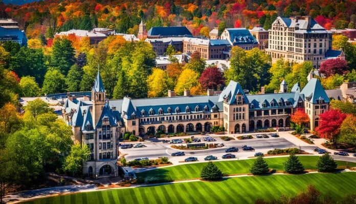 Where to stay in Asheville: downtown vs. Biltmore Estate area?