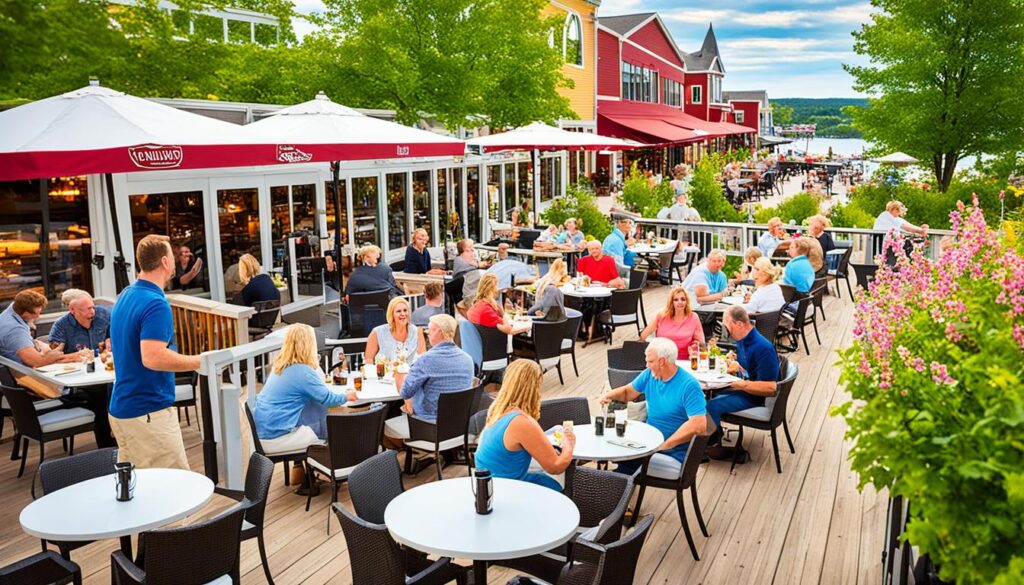dining outdoors in Traverse City dining outdoors in Traverse City