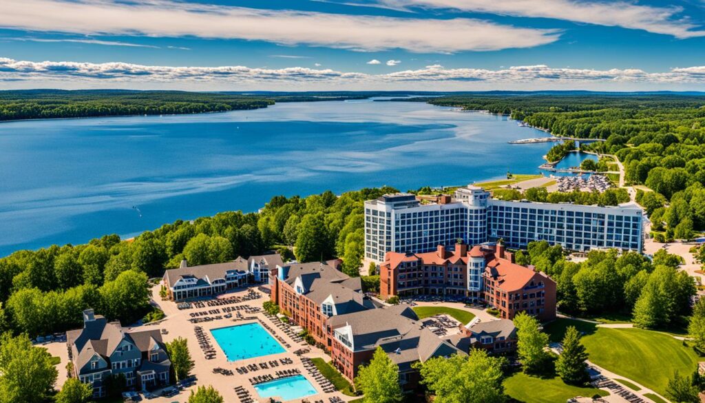 top-rated hotels in Traverse City