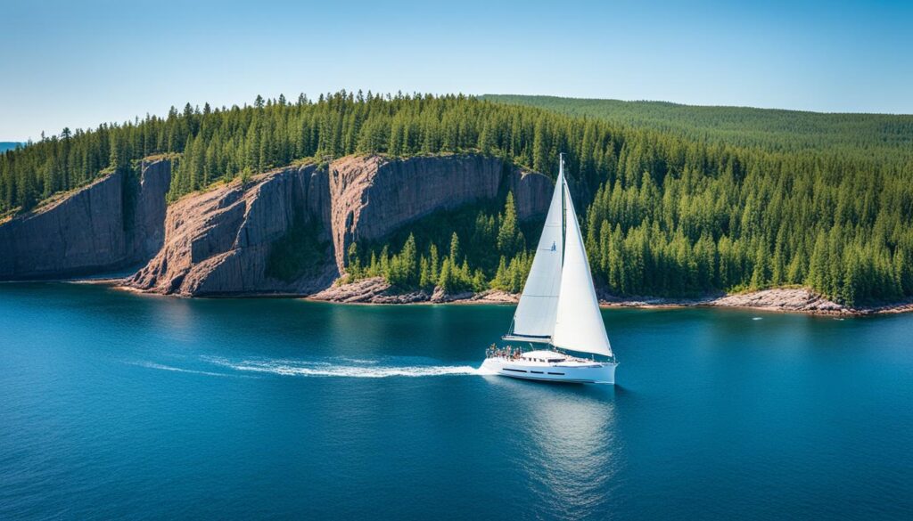 Lake Superior sailing charters Lake Superior sailing charters